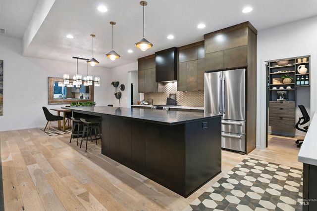 1873 W Oakhampton Drive, Eagle, ID 83616