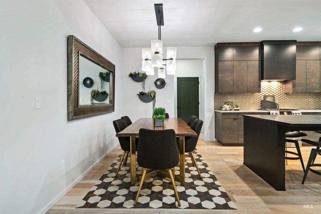 1873 W Oakhampton Drive, Eagle, ID 83616