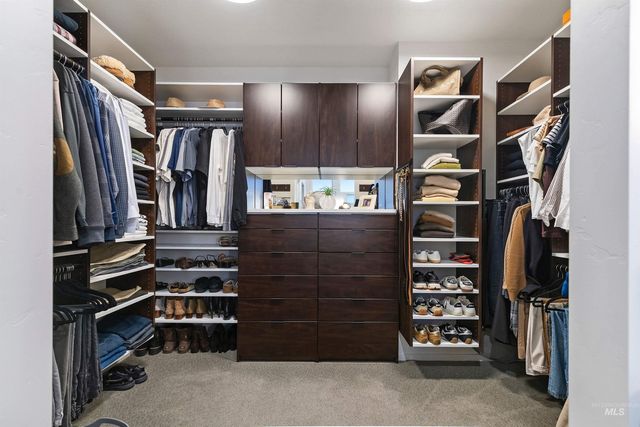 1873 W Oakhampton Drive, Eagle, ID 83616