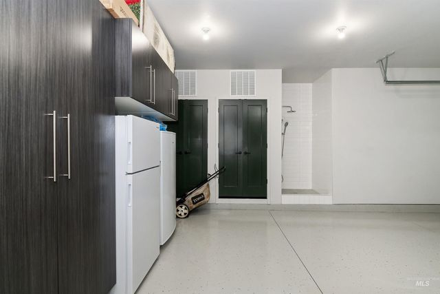 1873 W Oakhampton Drive, Eagle, ID 83616