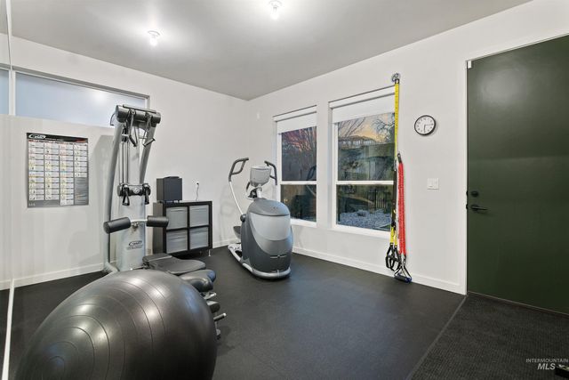 1873 W Oakhampton Drive, Eagle, ID 83616