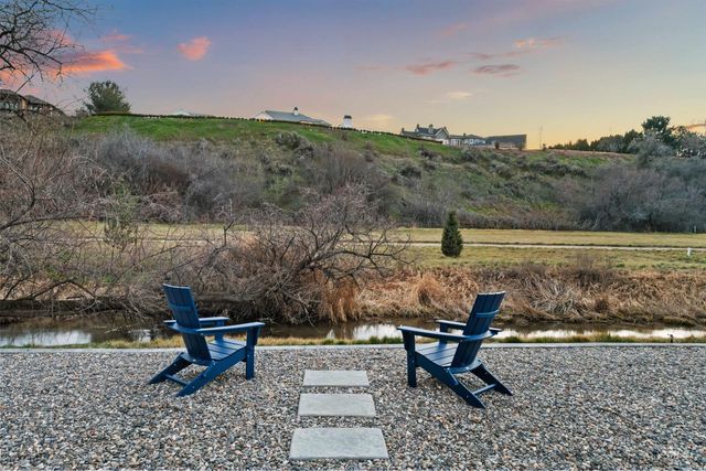 1873 W Oakhampton Drive, Eagle, ID 83616