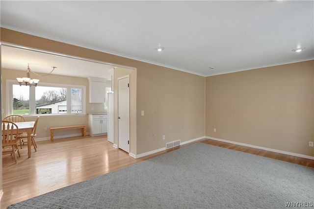 4710 Meyer Road, Pendleton, NY 14120