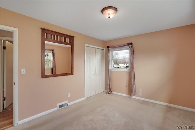 4710 Meyer Road, Pendleton, NY 14120
