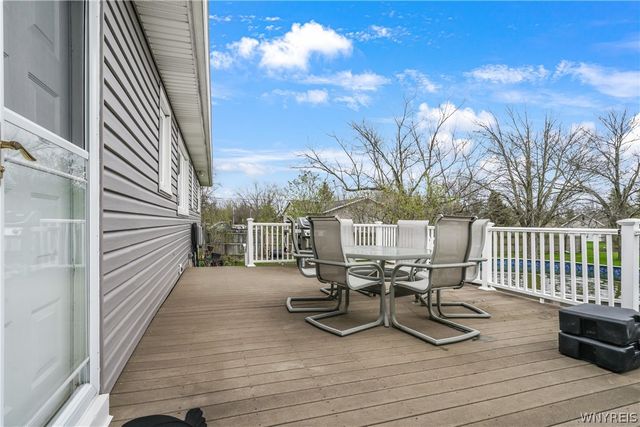 4710 Meyer Road, Pendleton, NY 14120