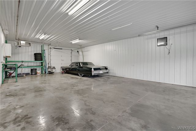 4710 Meyer Road, Pendleton, NY 14120