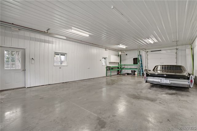 4710 Meyer Road, Pendleton, NY 14120