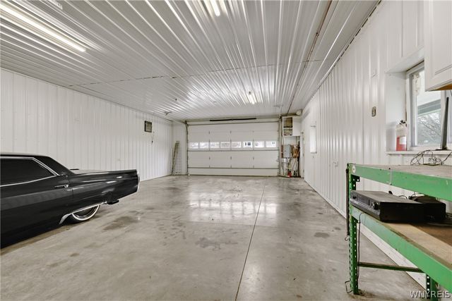 4710 Meyer Road, Pendleton, NY 14120