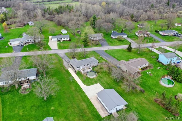 4710 Meyer Road, Pendleton, NY 14120