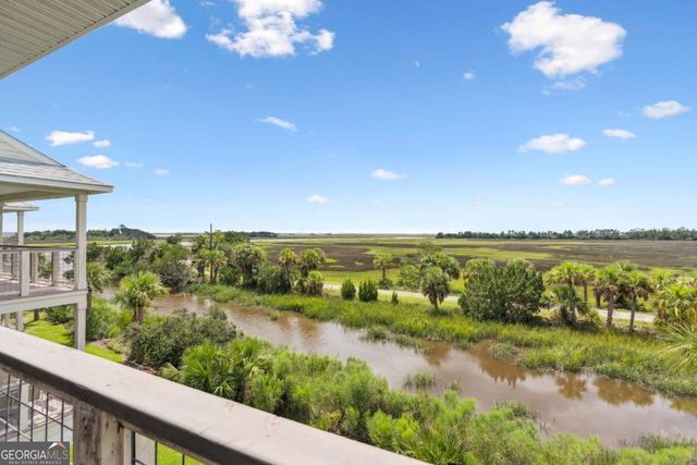 16 Hidden Harbor Road, Brunswick, GA 31525