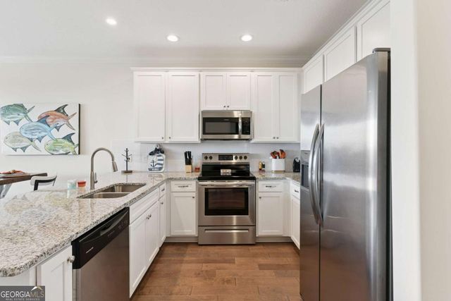 16 Hidden Harbor Road, Brunswick, GA 31525