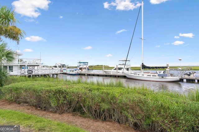 16 Hidden Harbor Road, Brunswick, GA 31525