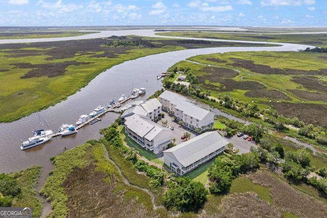 16 Hidden Harbor Road, Brunswick, GA 31525