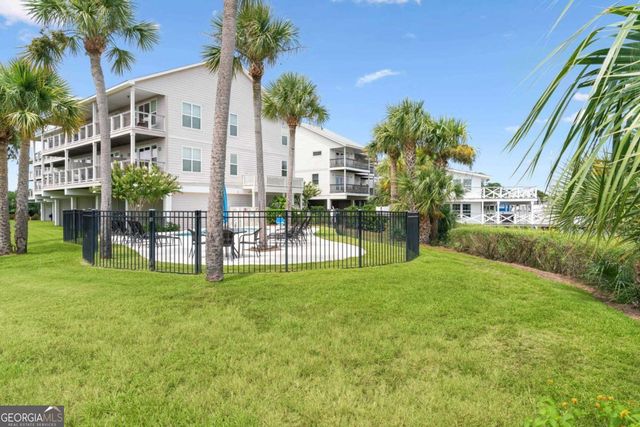 16 Hidden Harbor Road, Brunswick, GA 31525