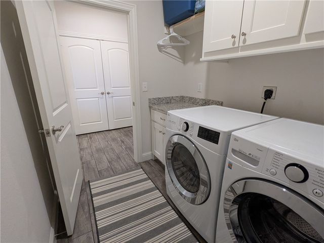 1040 SE Skyline Loop, Centerton, AR 72719