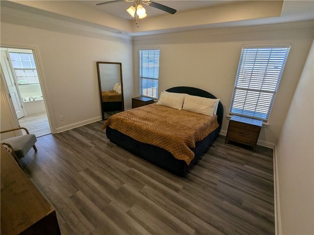 1040 SE Skyline Loop, Centerton, AR 72719