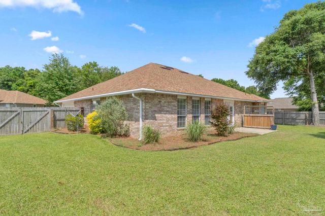 4836 Timber Ridge Dr, Pace, FL 32571