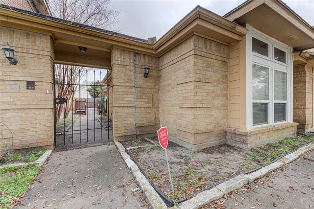 2122 Paso Rello Drive, Houston, TX 77077