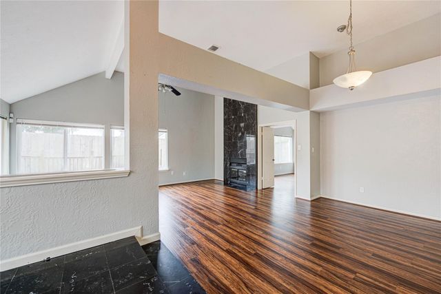 2122 Paso Rello Drive, Houston, TX 77077