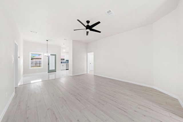 313 N Point Drive, Venus, TX 76084