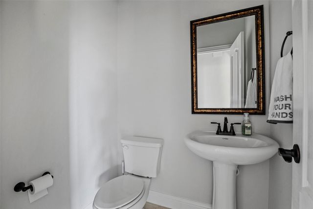 508 Bush Avenue, Waxahachie, TX 75165