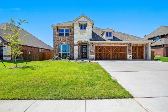 508 Bush Avenue, Waxahachie, TX 75165