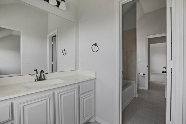 508 Bush Avenue, Waxahachie, TX 75165