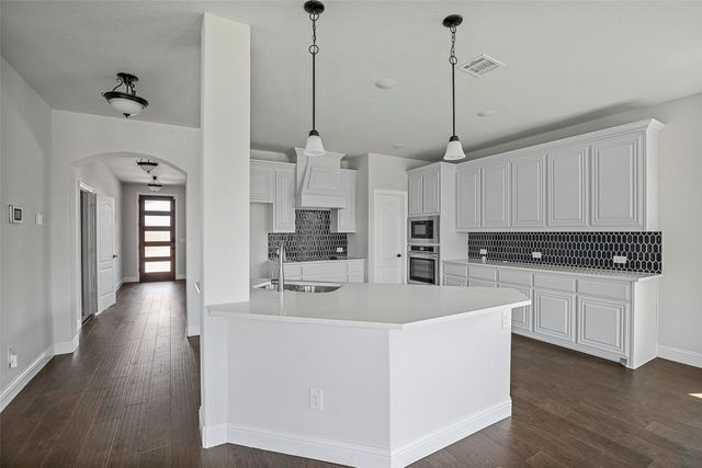 508 Bush Avenue, Waxahachie, TX 75165