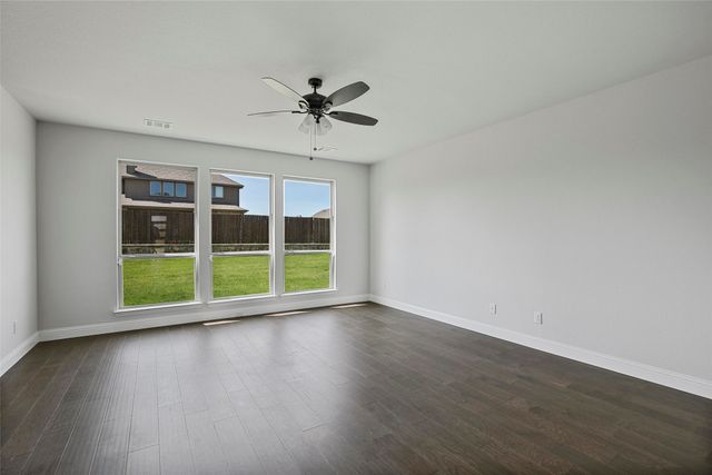 508 Bush Avenue, Waxahachie, TX 75165