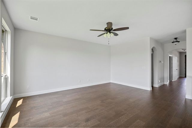 508 Bush Avenue, Waxahachie, TX 75165