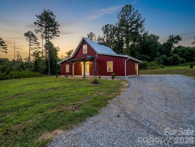 122 John Warren Drive, Forest City, NC 28043