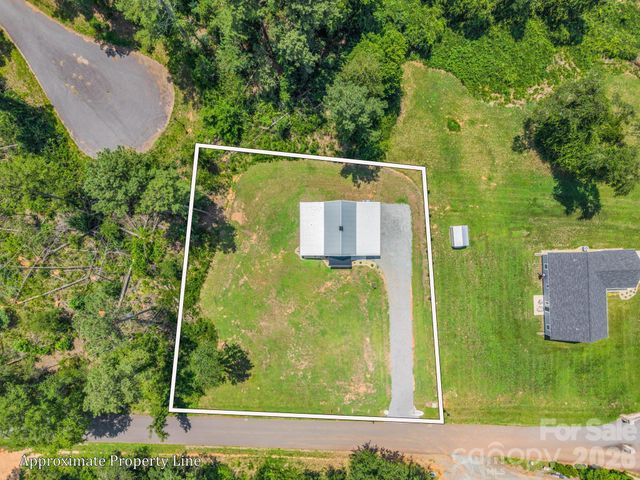 122 John Warren Drive, Forest City, NC 28043