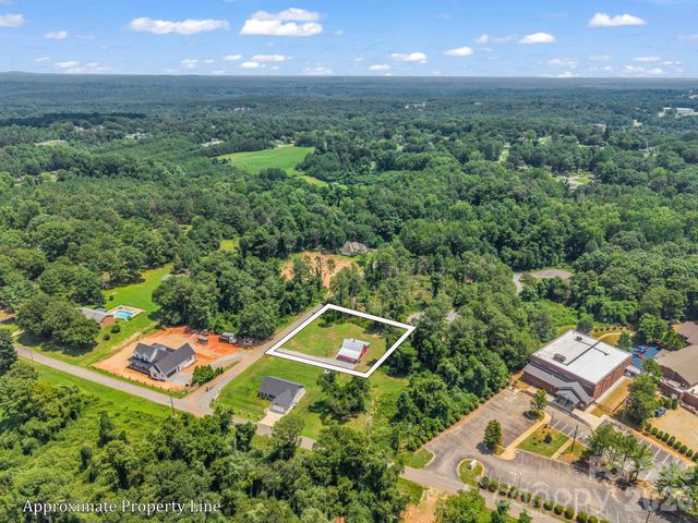 122 John Warren Drive, Forest City, NC 28043