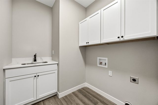 720 17th Avenue SW, Mt Vernon, IA 52314