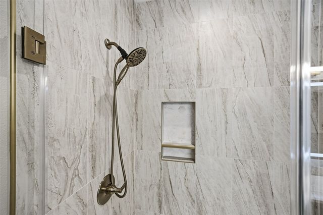 720 17th Avenue SW, Mt Vernon, IA 52314