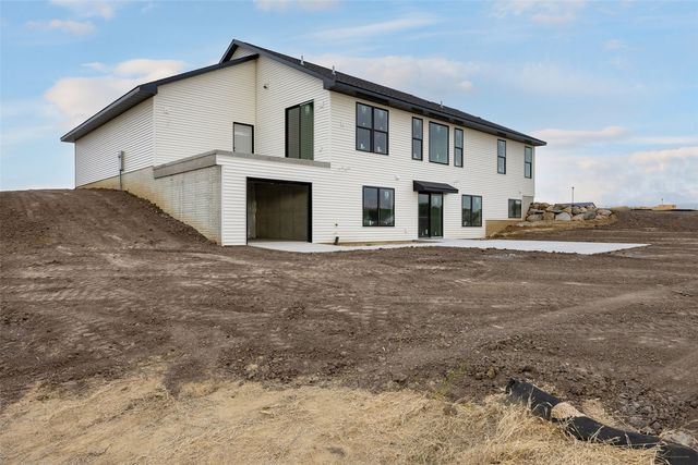 720 17th Avenue SW, Mt Vernon, IA 52314