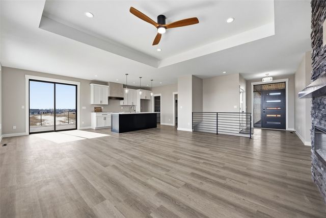 720 17th Avenue SW, Mt Vernon, IA 52314