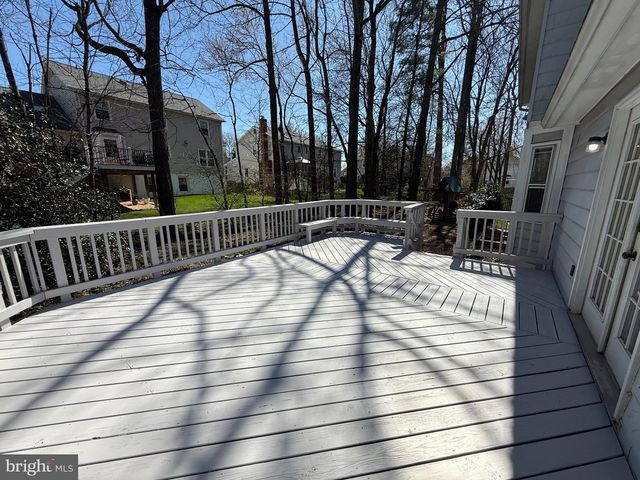 3501 MAJESTIC PINE LN, Fairfax, VA 22033