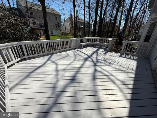 3501 MAJESTIC PINE LN, Fairfax, VA 22033