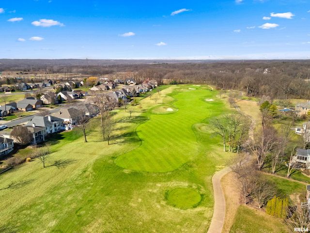 4330 W LONGMEADOW Court, Peoria, IL 61615