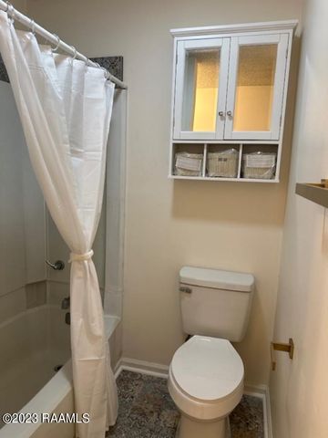 40 Phlox Drive, Lafayette, LA 70507