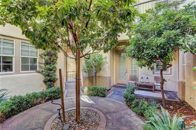 11310 Winter Cottage Place, Las Vegas, NV 89135