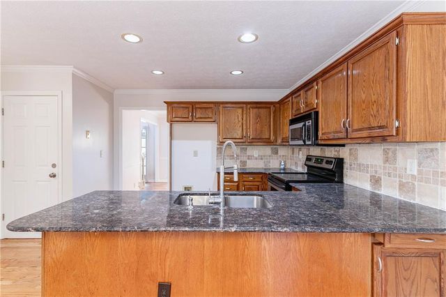 1912 Riverton Drive, Suwanee, GA 30024