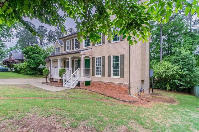 1912 Riverton Drive, Suwanee, GA 30024
