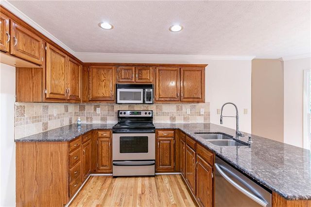 1912 Riverton Drive, Suwanee, GA 30024