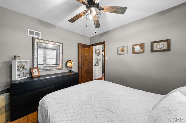 5205 Miami Street, St Louis, MO 63139