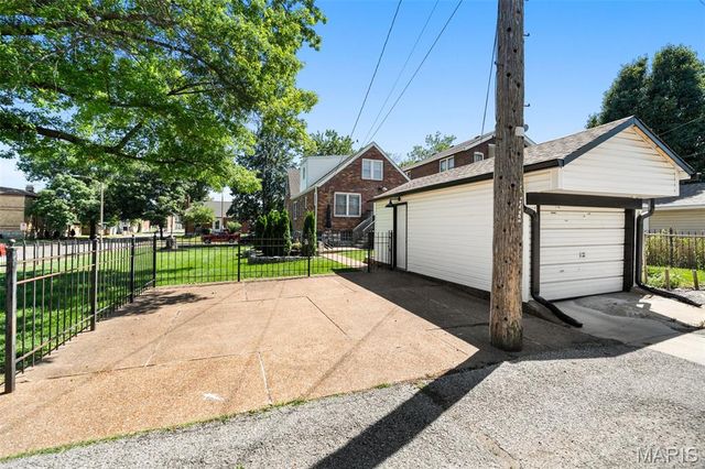 5205 Miami Street, St Louis, MO 63139