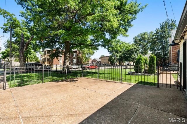 5205 Miami Street, St Louis, MO 63139