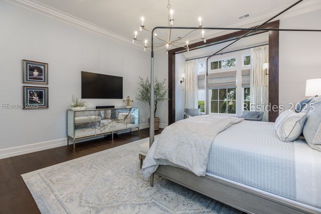 16 Hampton Ln, Bluffton, SC 29910