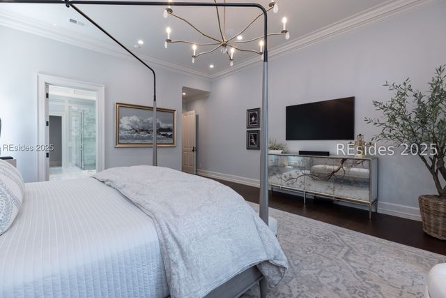 16 Hampton Ln, Bluffton, SC 29910